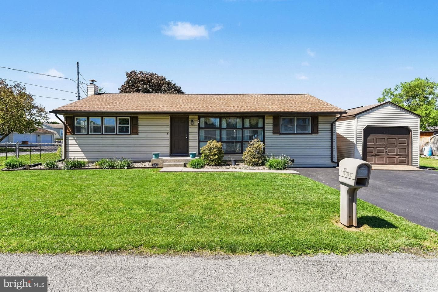 24 Maple Drive photo 26