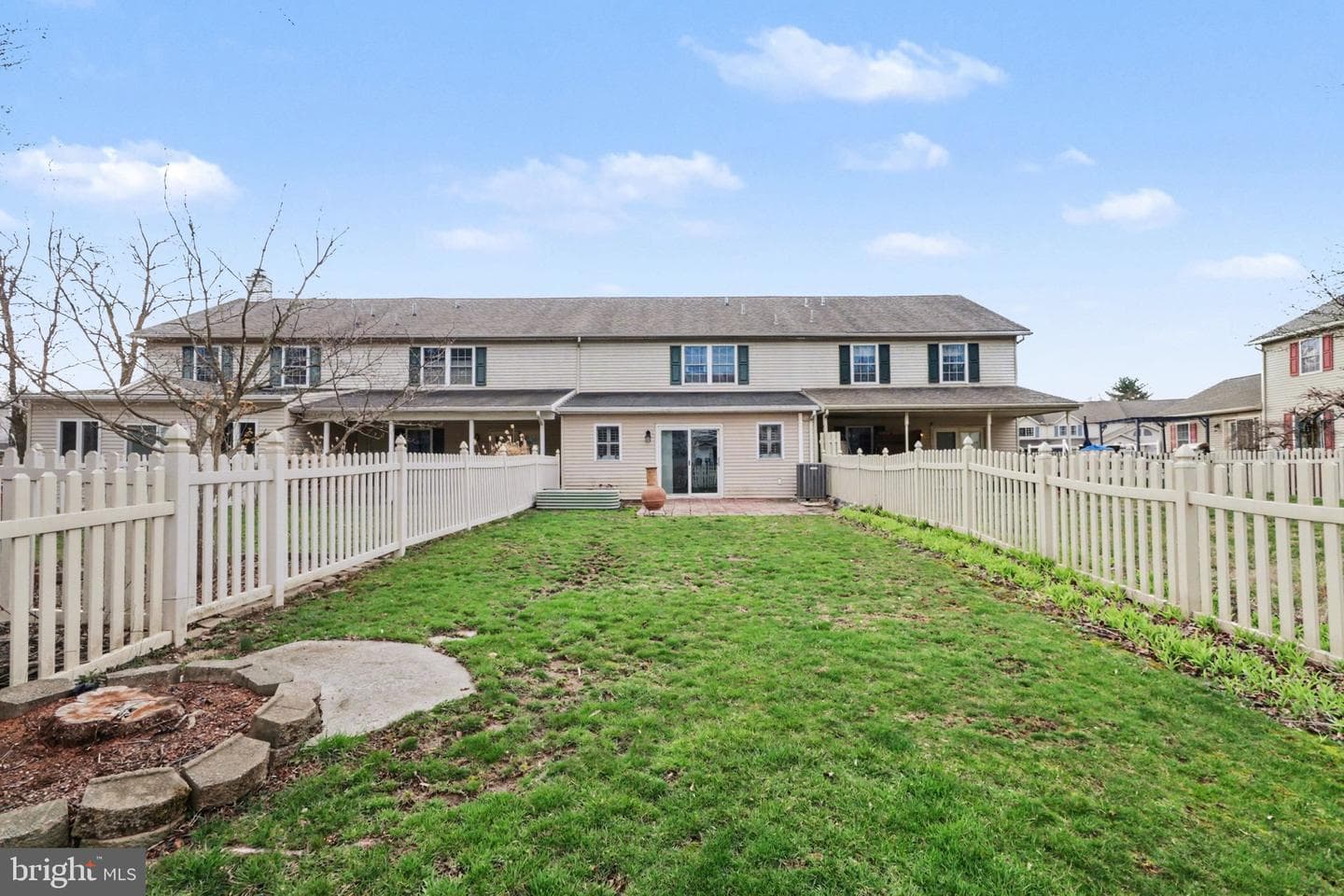 6 Westwood Court photo 16