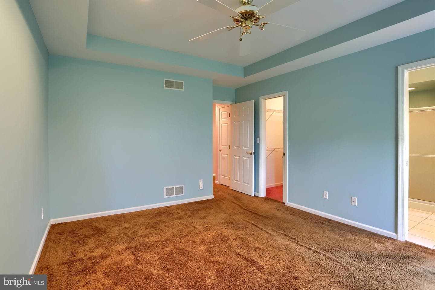 28 Longwood Drive photo 22