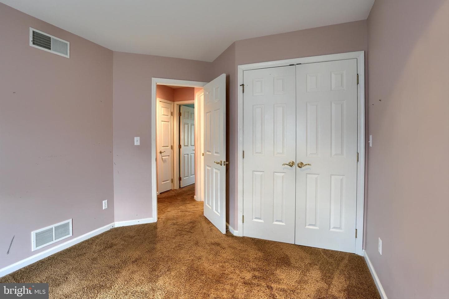 28 Longwood Drive photo 29