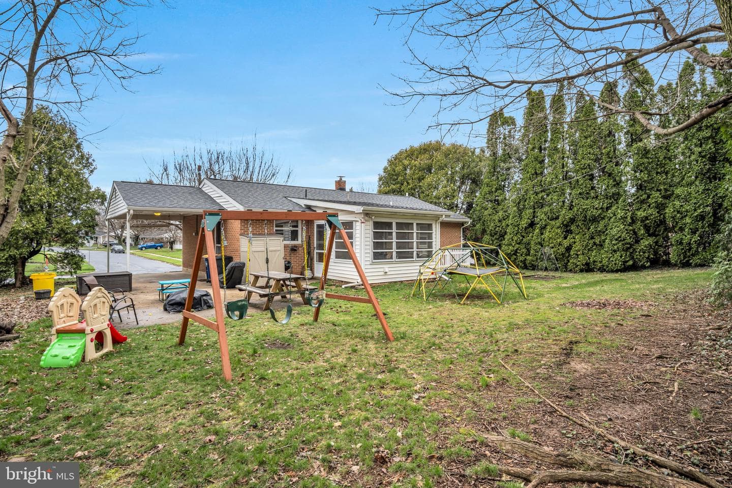 5224 Oxford Drive photo 33