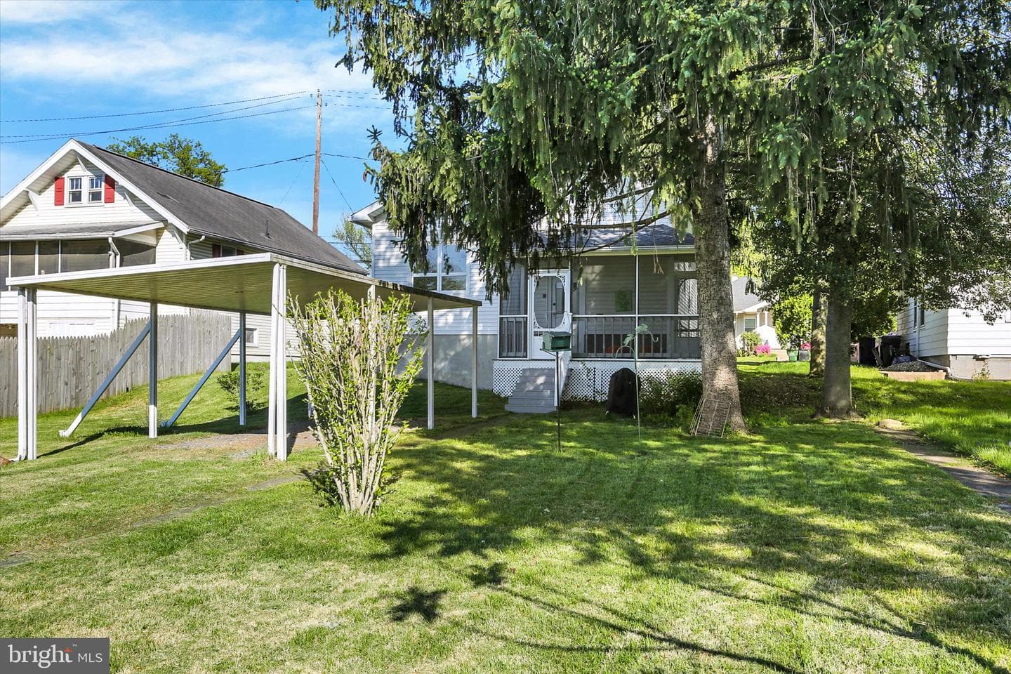 612 2nd St photo 29