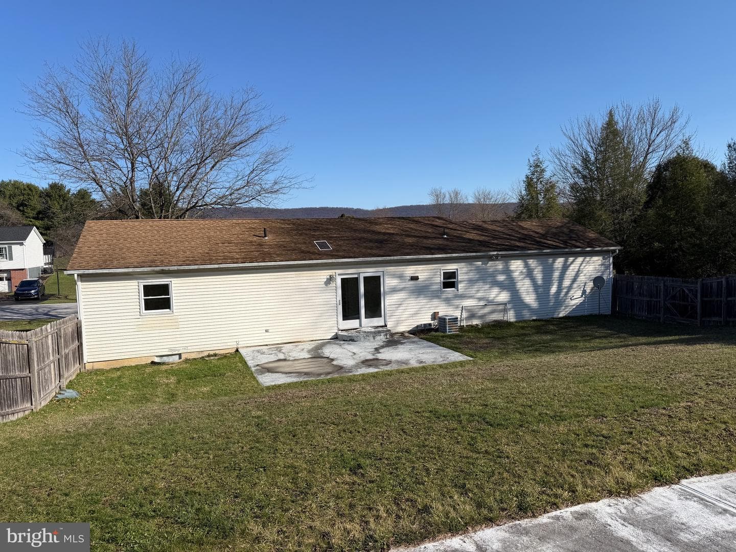8 Wheatfield Drive photo 7
