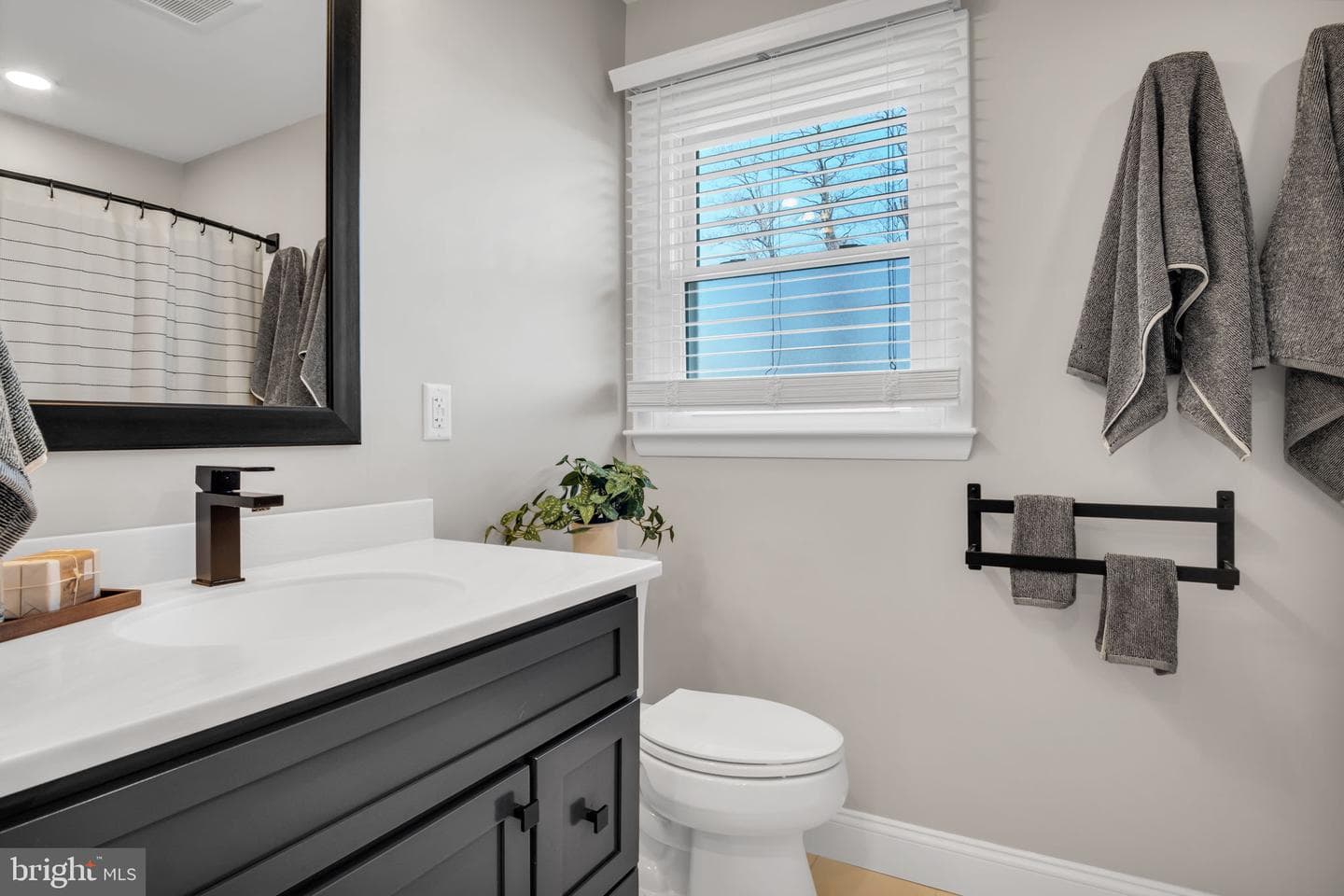 1387 Lutztown Road photo 35
