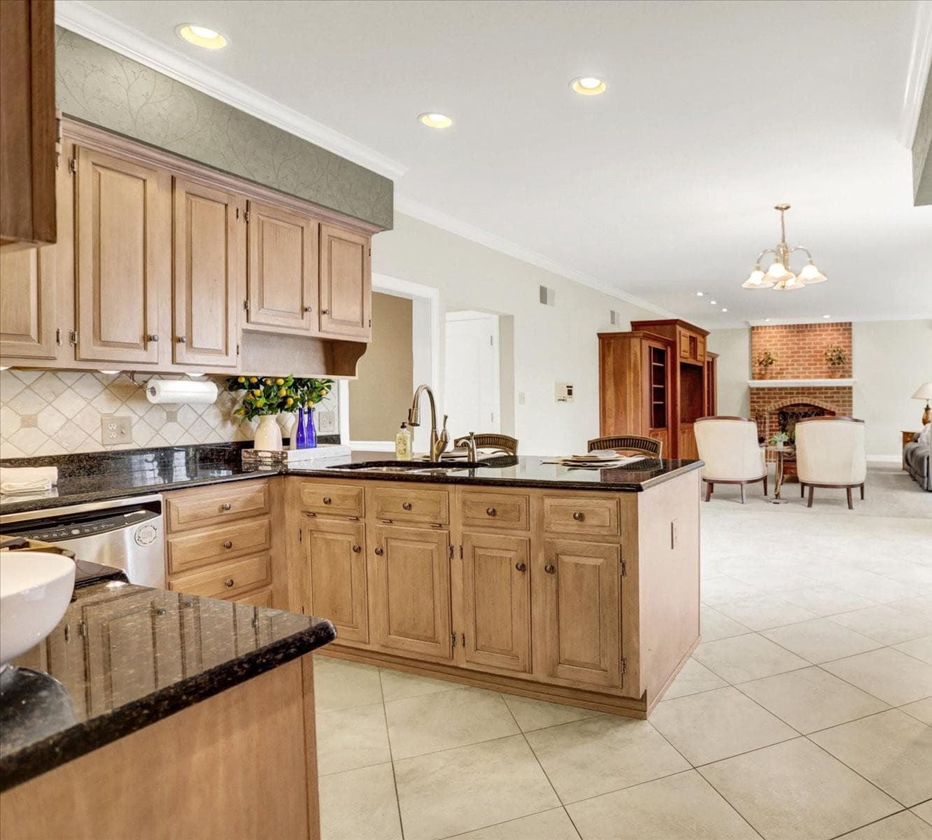 1785 Summerfield Drive photo 20