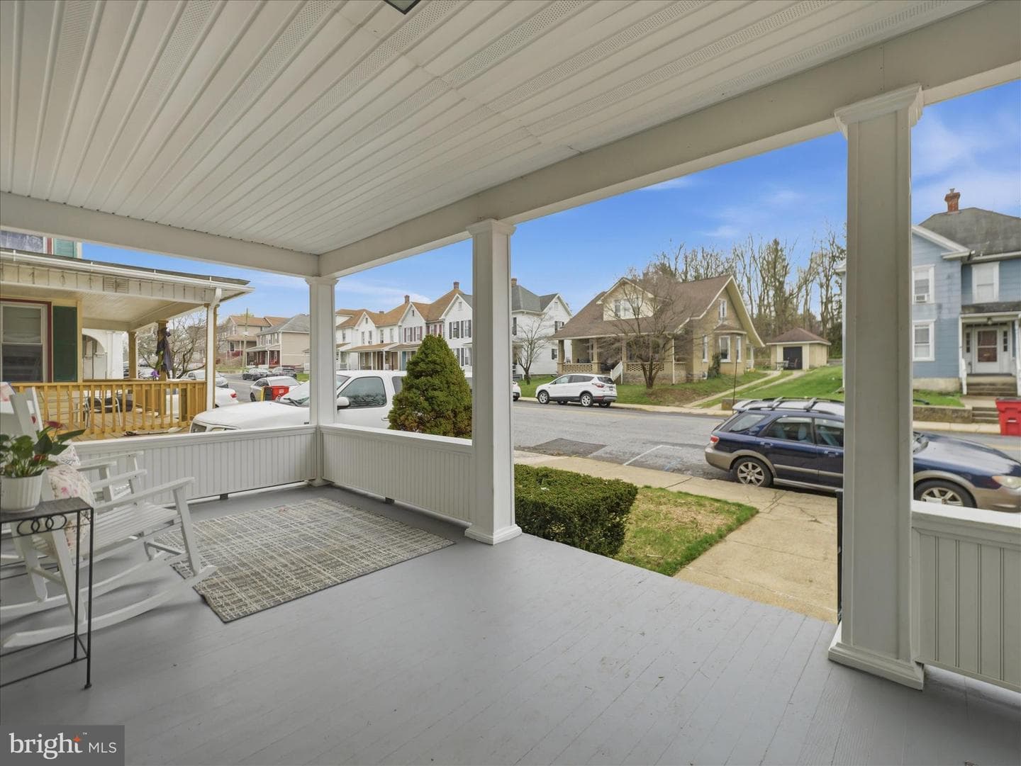 18 Richard Avenue photo 3