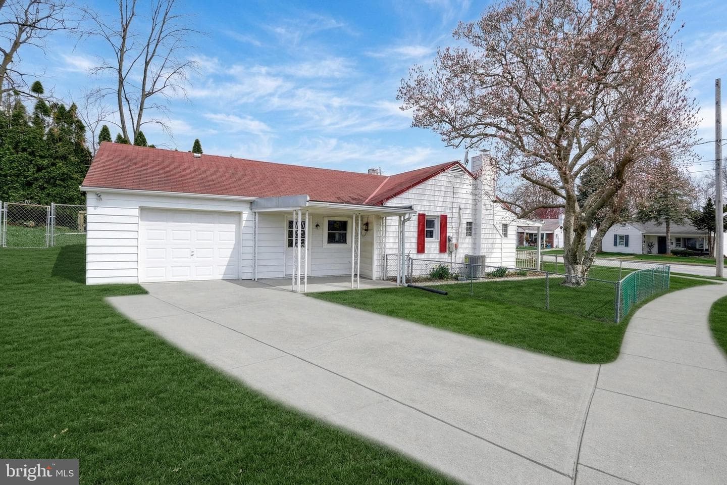 1400 Simpson Ferry Road