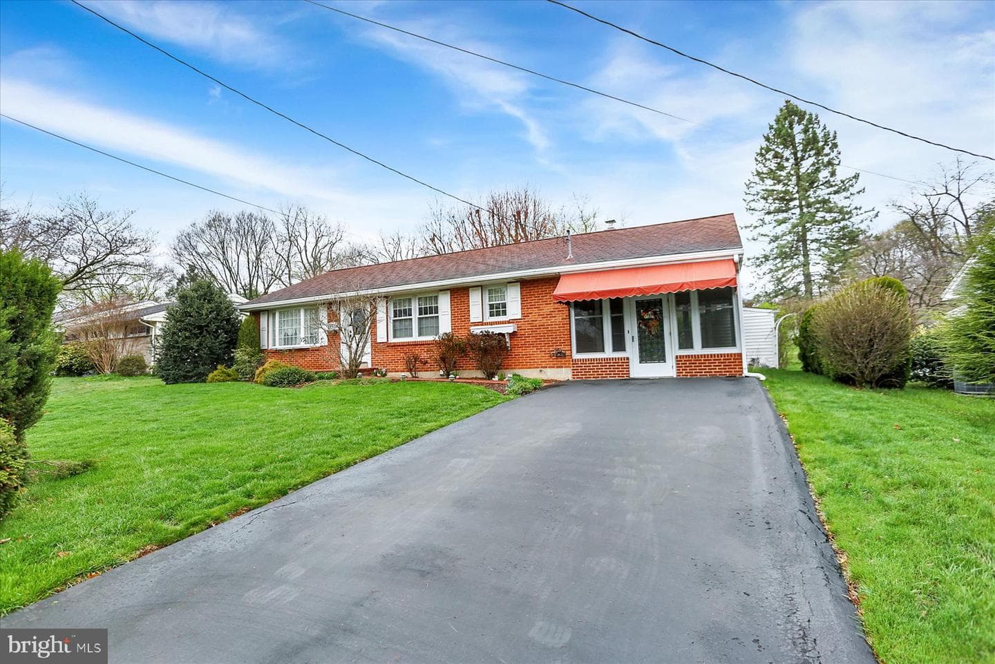 323 Evergreen Street photo 42