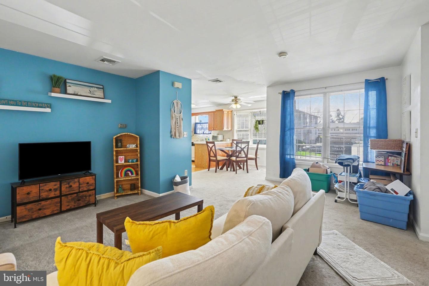 126 W Portland Street photo 2