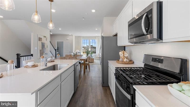 47 Northside Court photo 4