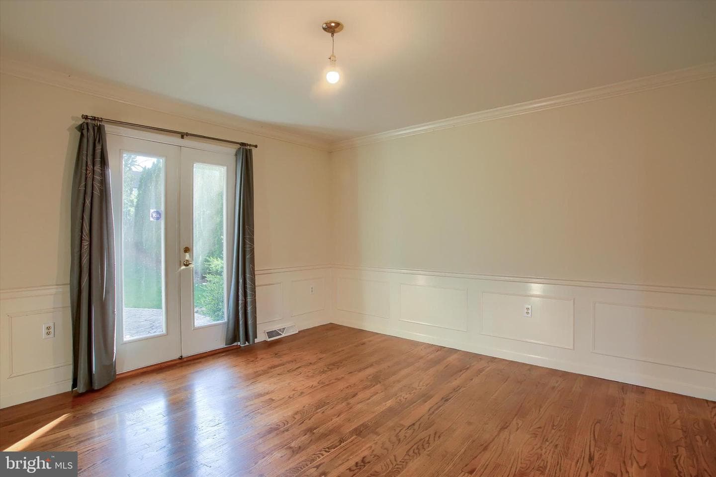 6347 Stephens Crossing photo 11