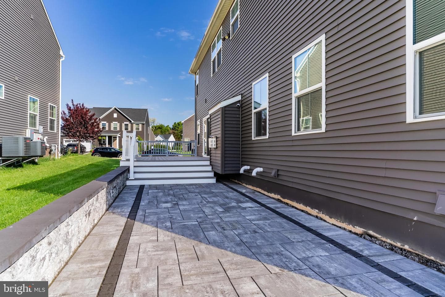 204 Harrier Drive photo 44