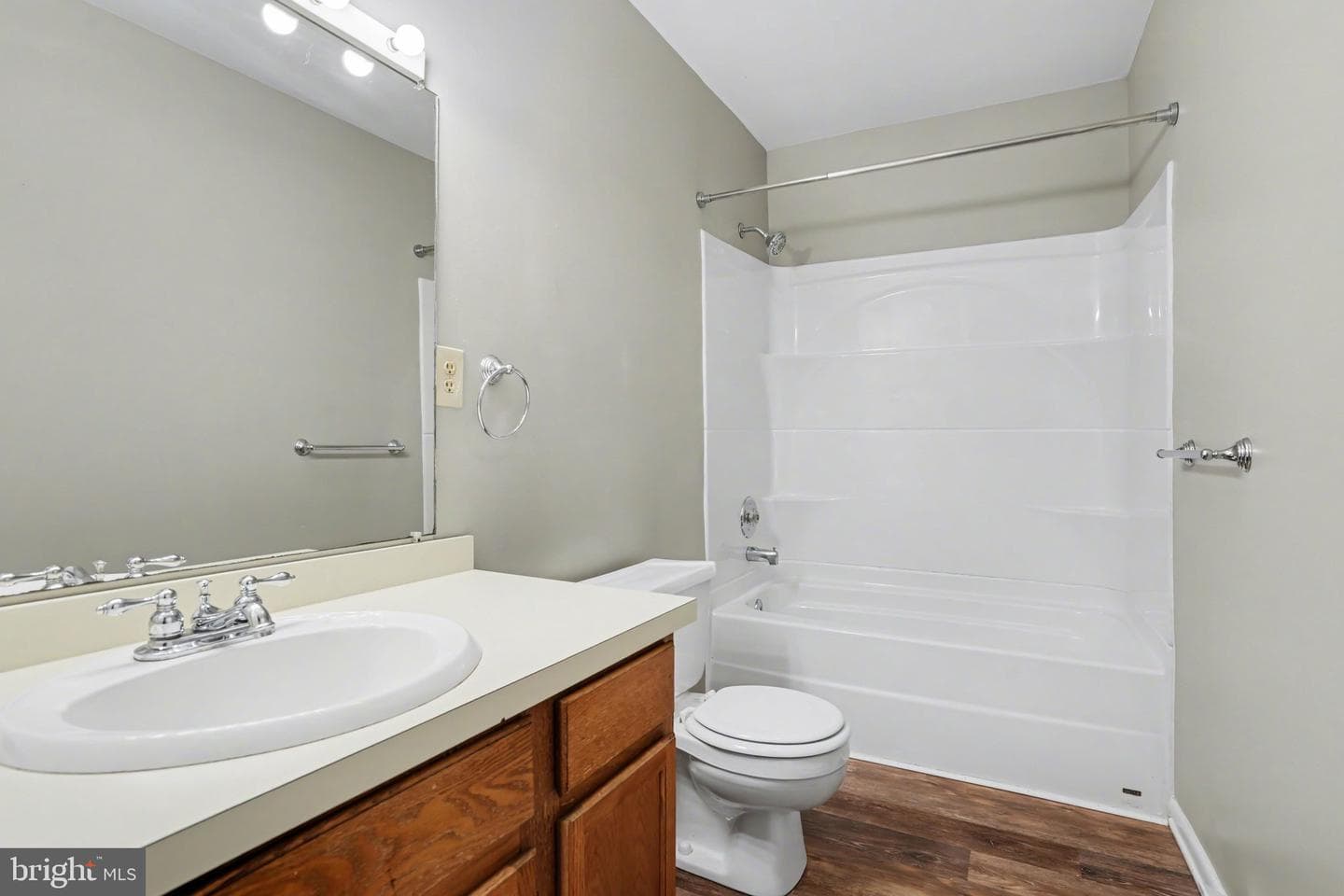 18 Dartmouth Court photo 17