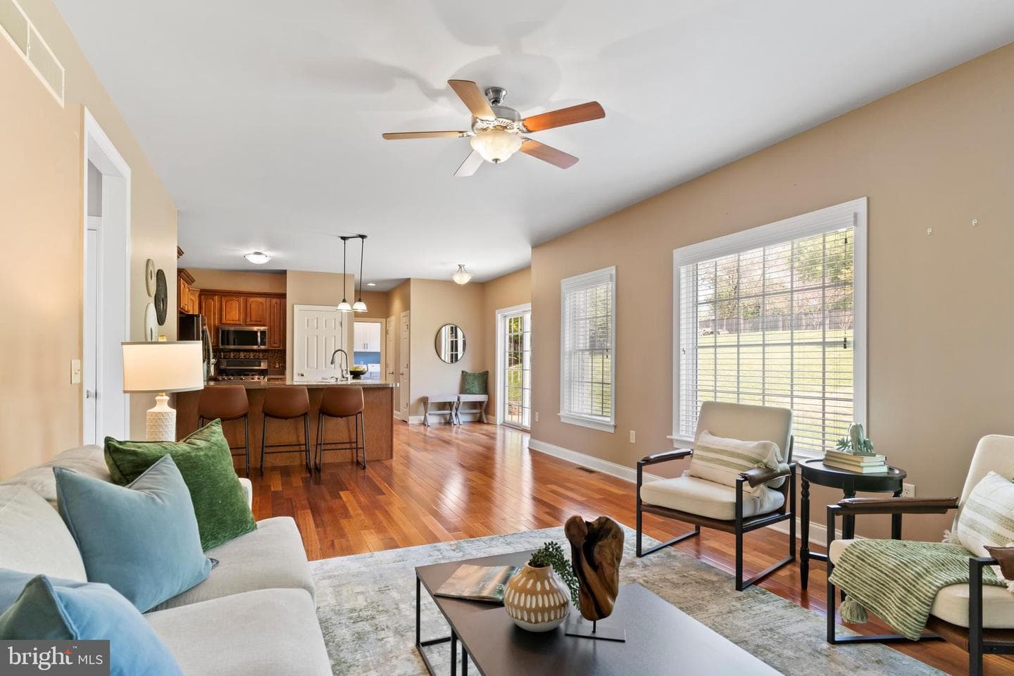 8 Bayberry Road photo 5