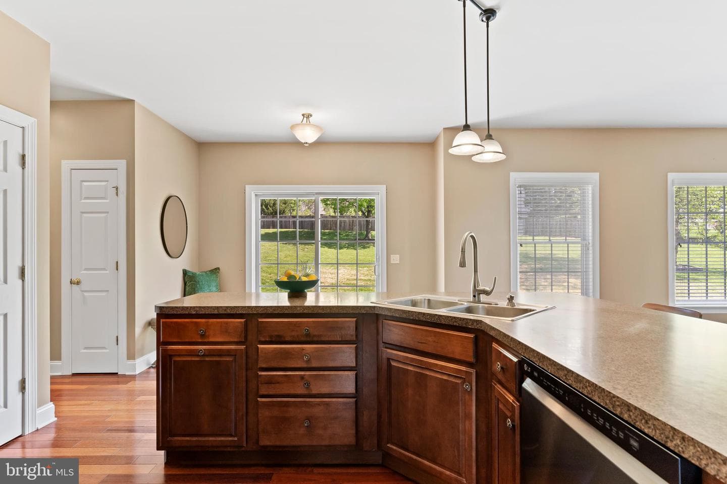 8 Bayberry Road photo 6