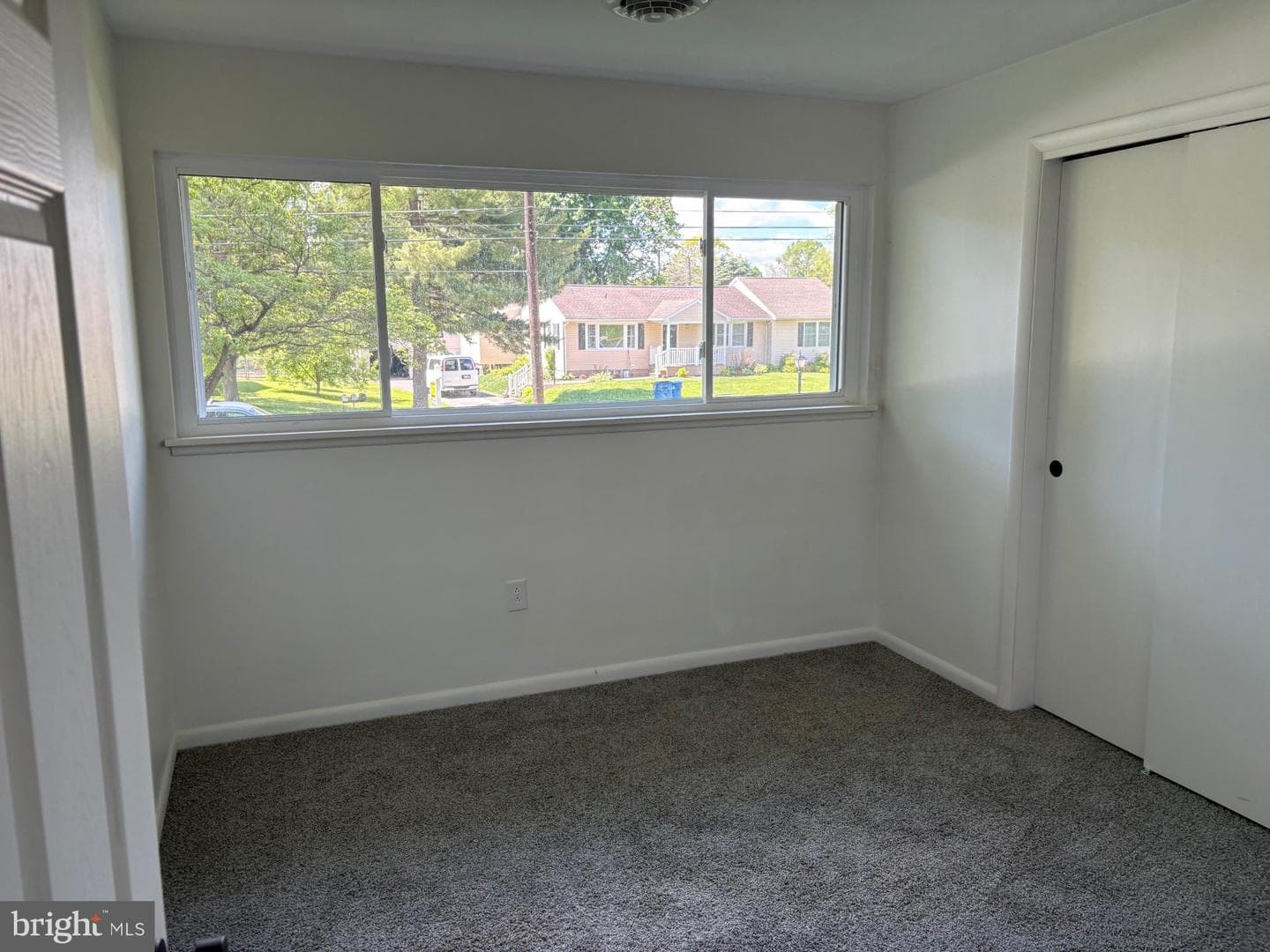 855 W North Street photo 7
