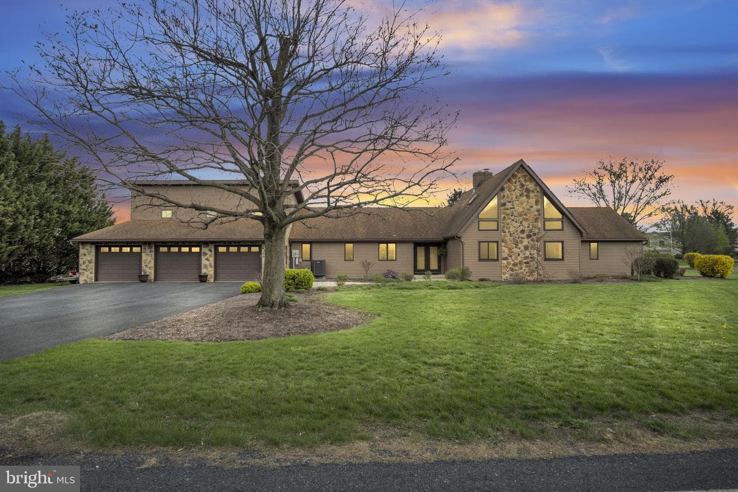 300 Hollowbrook Drive