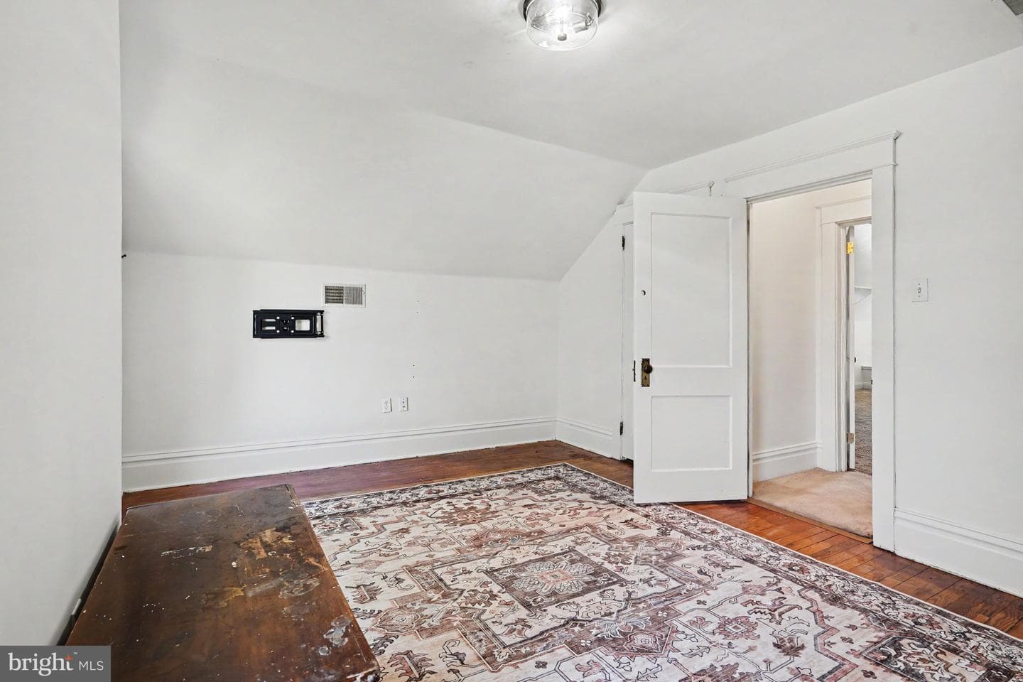 623 3rd Street photo 27