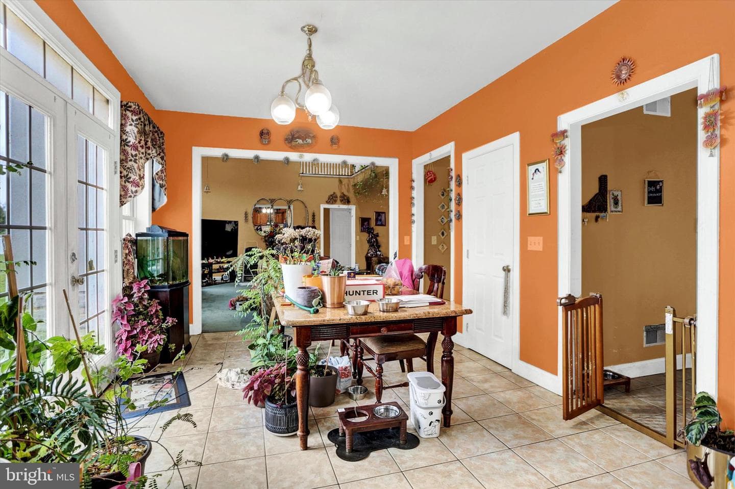 567 Lucinda Lane photo 12
