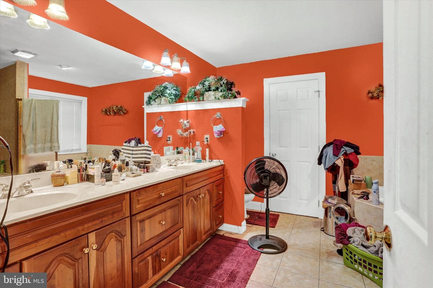 567 Lucinda Lane photo 20