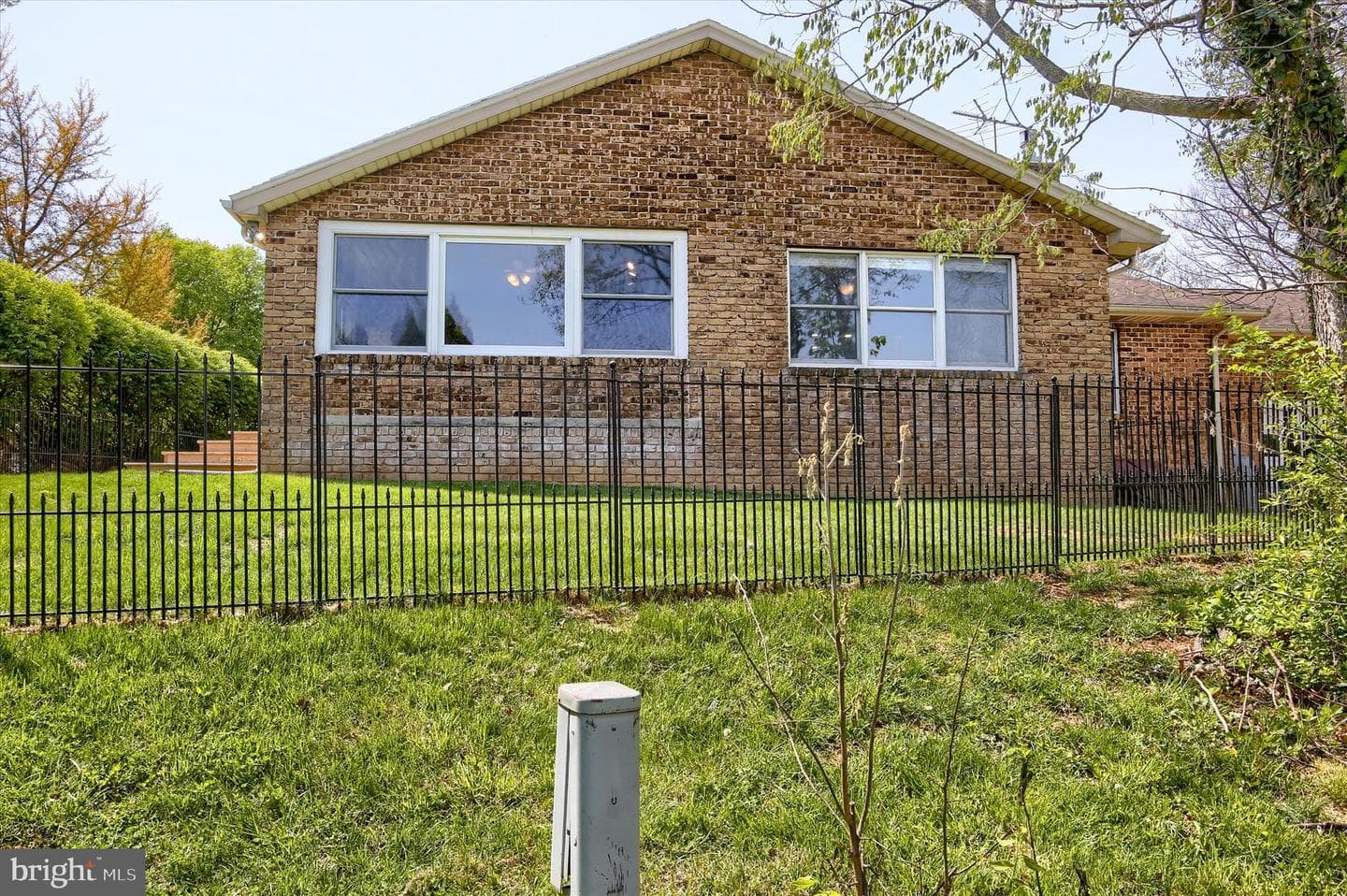 313 Croghan Drive photo 47