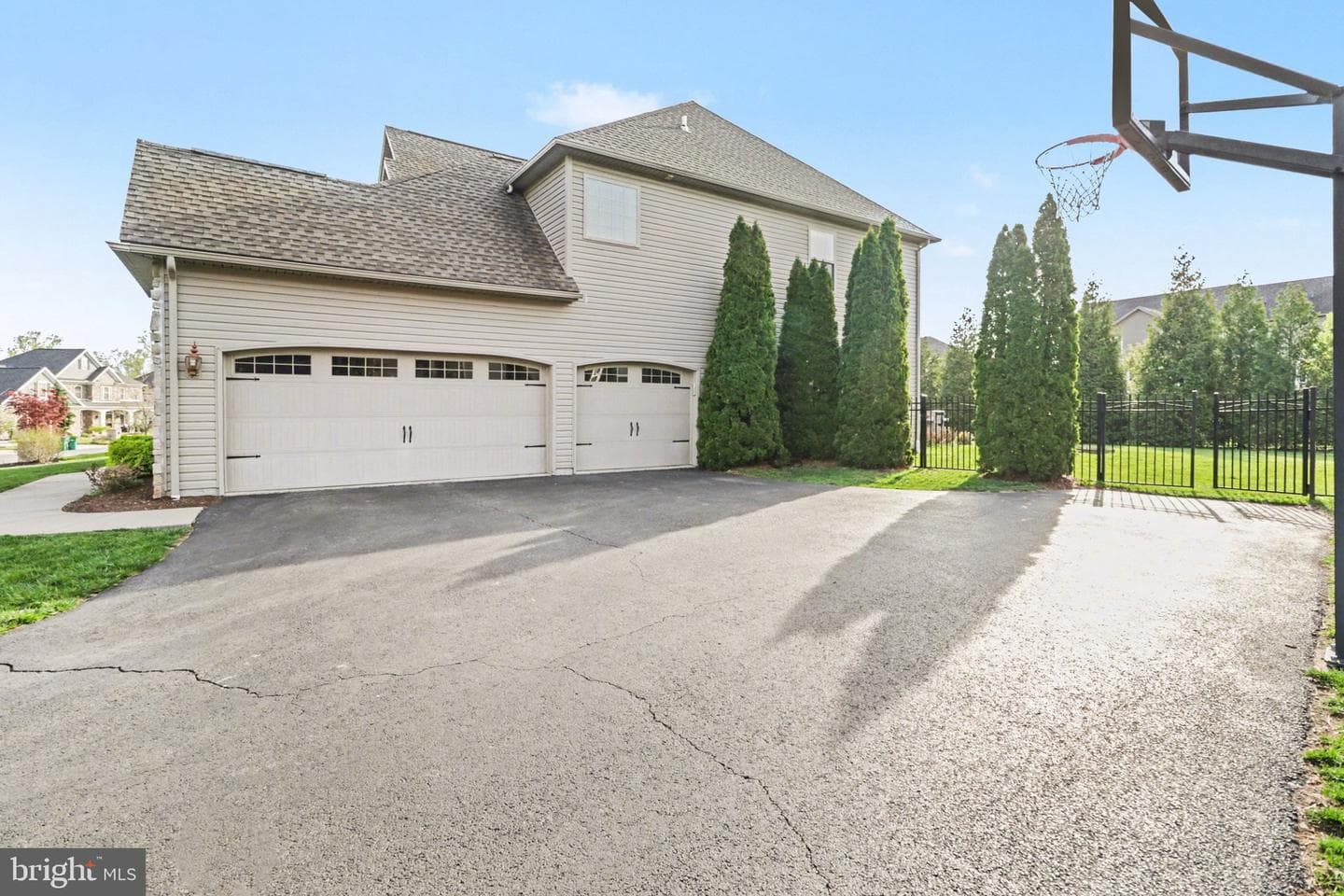 1405 Summit Way photo 47
