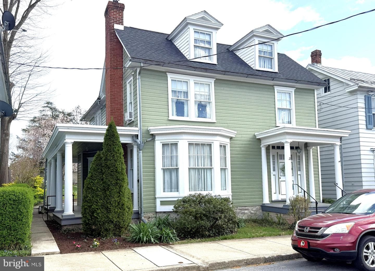26 Parsonage Street