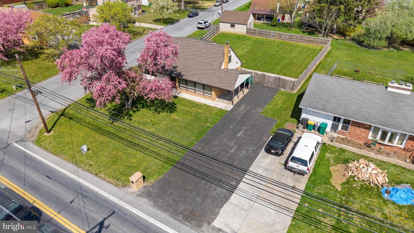 917 Wertzville Road photo 35