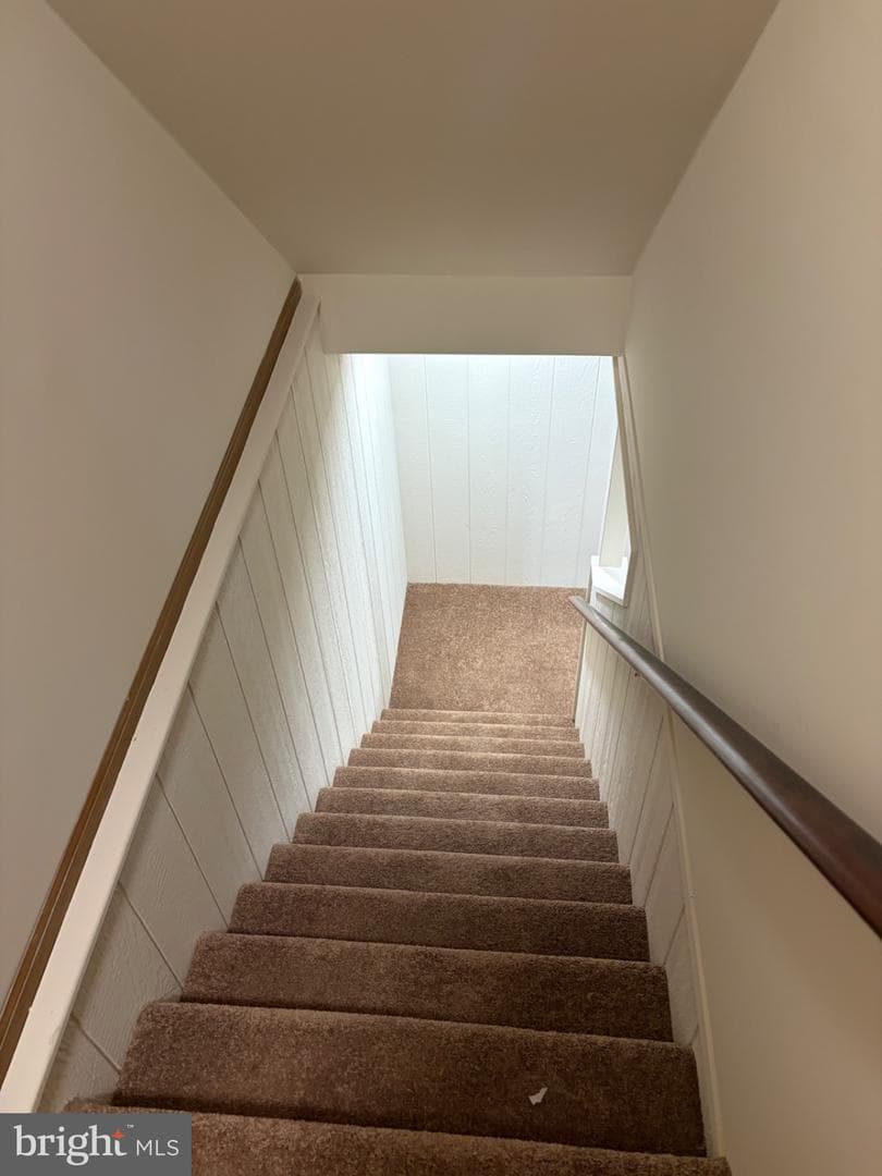 1006 Rebecca Street photo 10