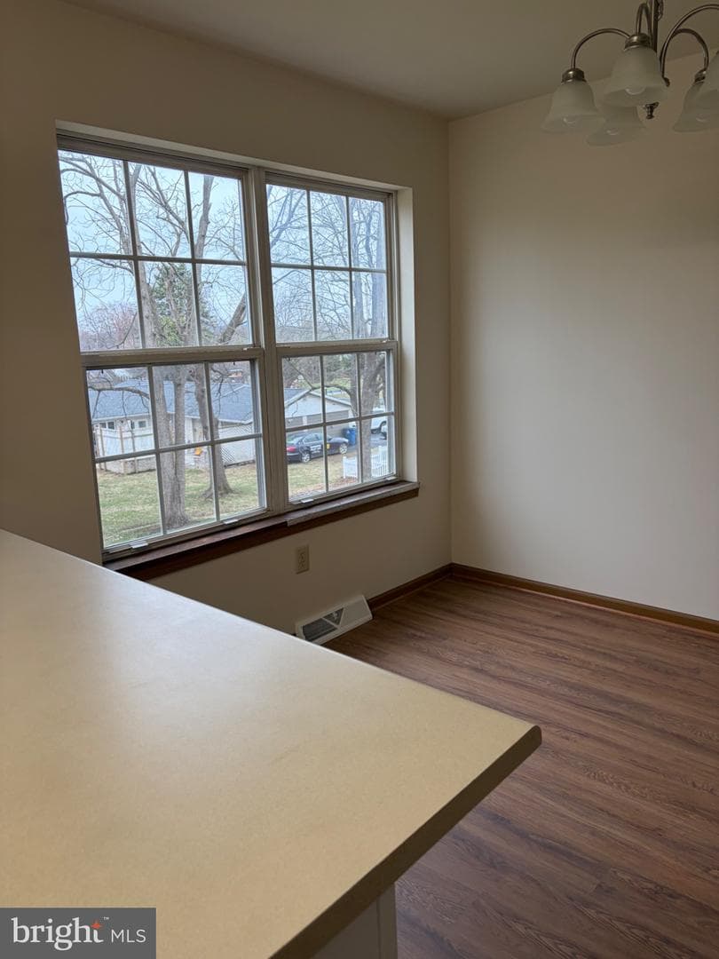 1006 Rebecca Street photo 11