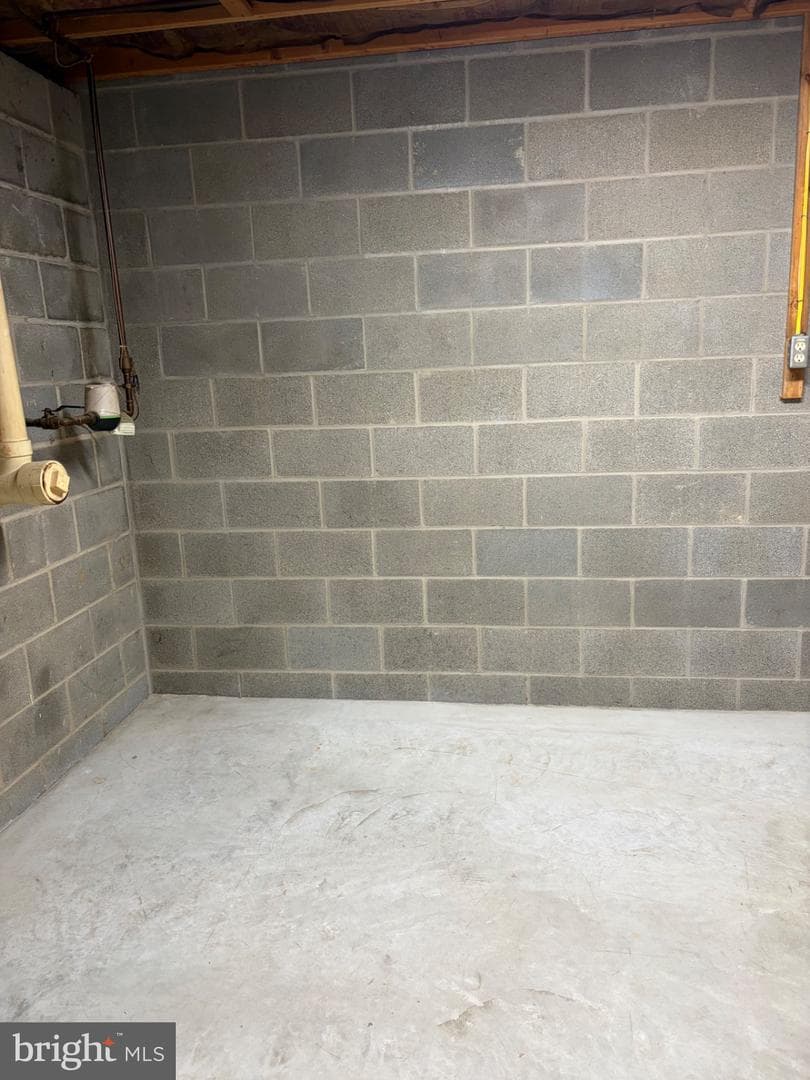 1006 Rebecca Street photo 12