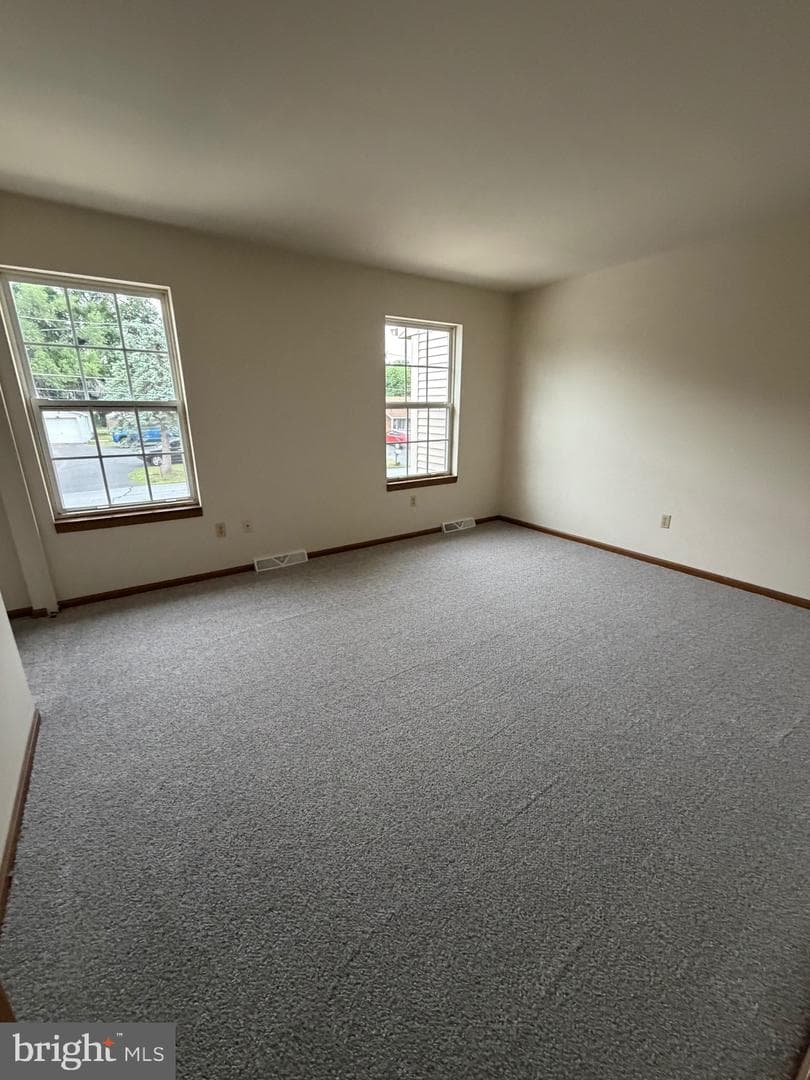 1006 Rebecca Street photo 24