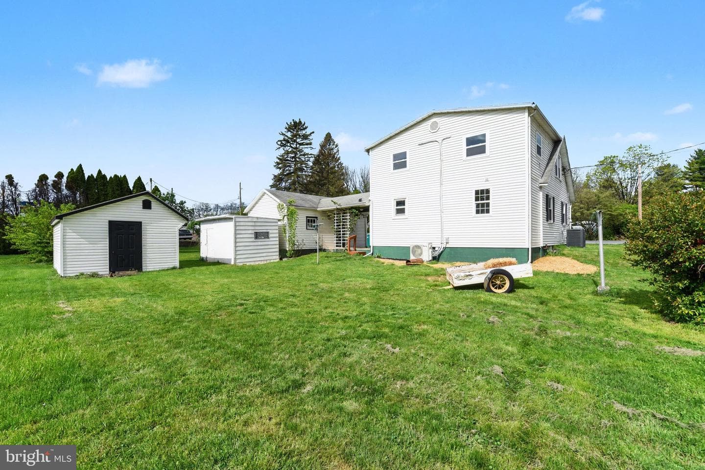 67 Fairfield St photo 34