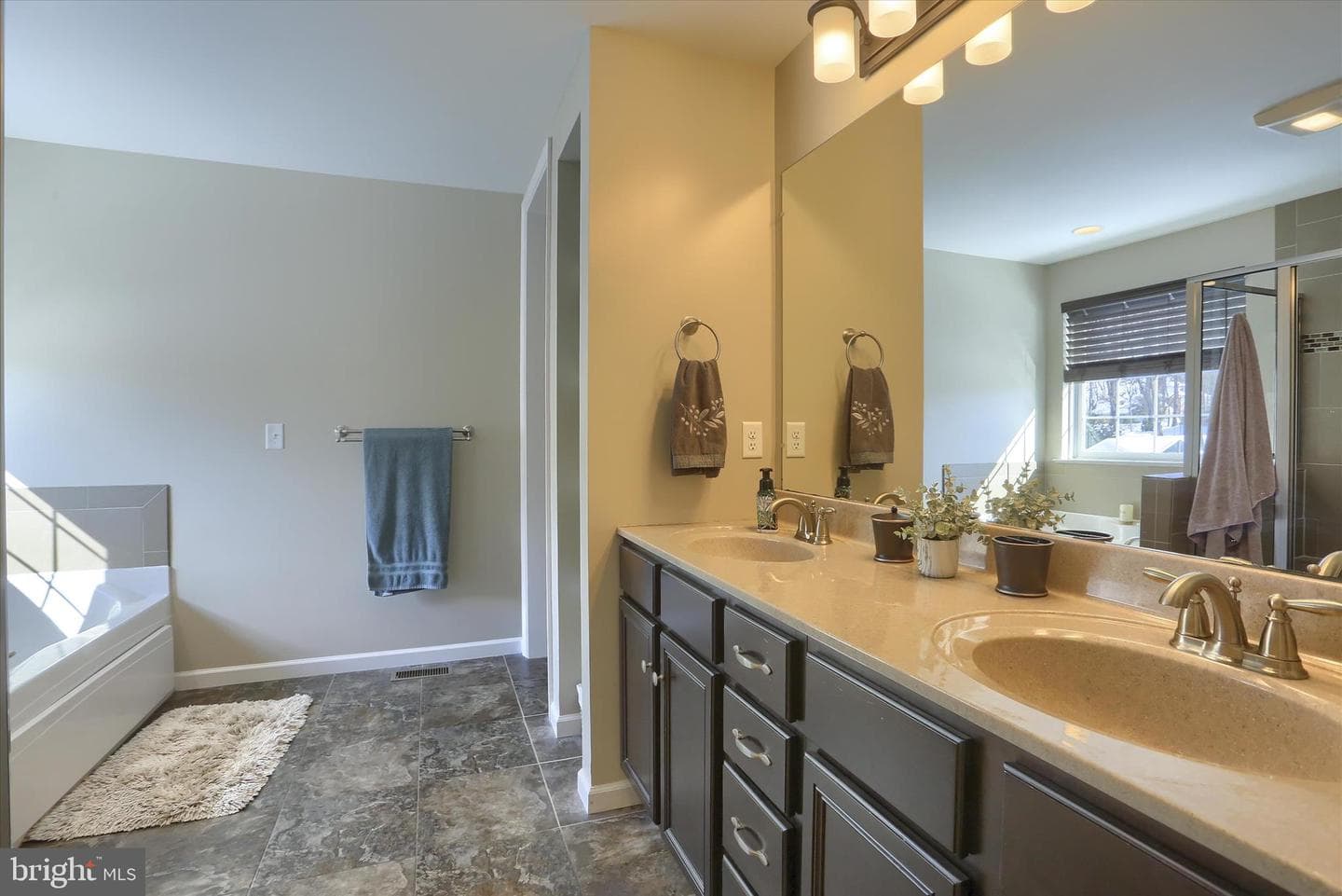 1520 Zestar Drive photo 24