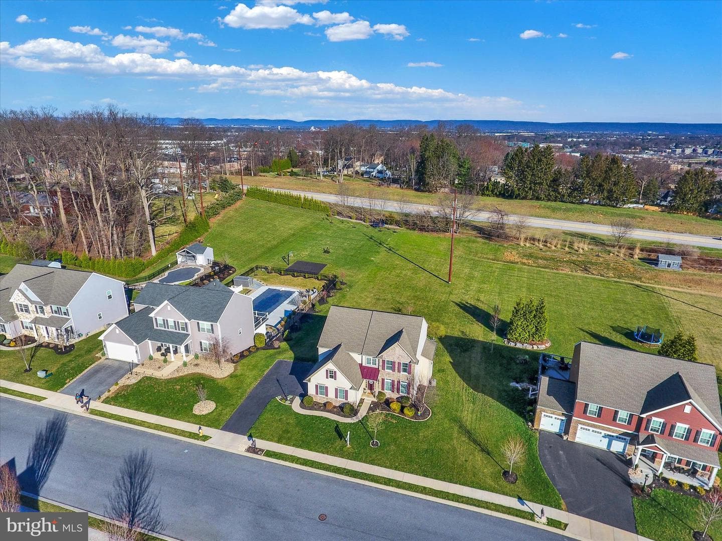 1520 Zestar Drive photo 45