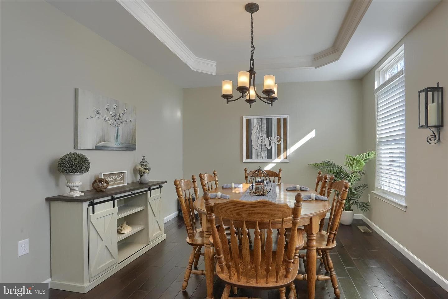 1520 Zestar Drive photo 8