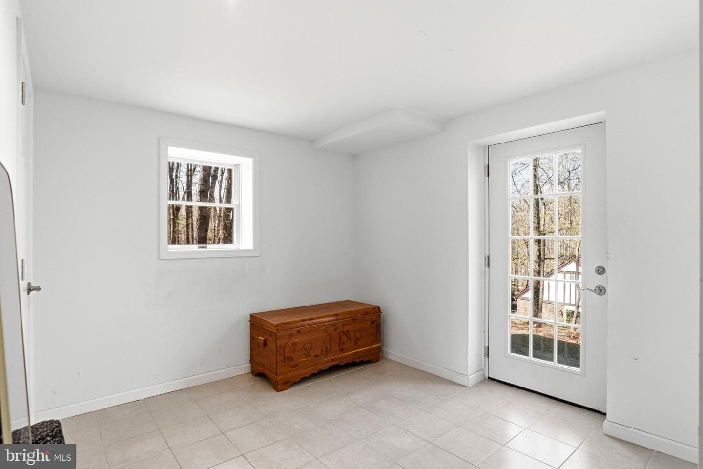 662 Shannon Road photo 31