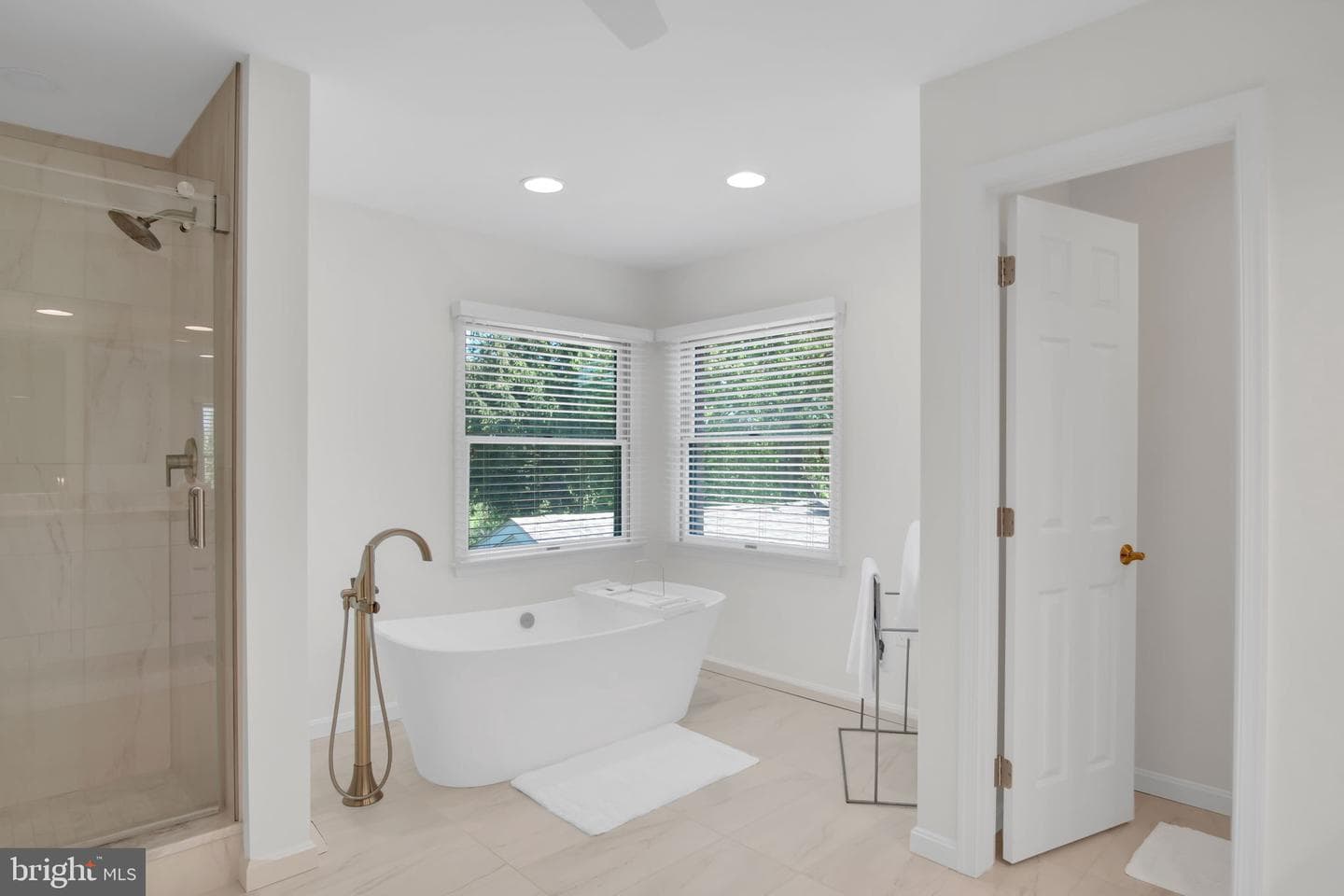 1223 Hillside Drive photo 24