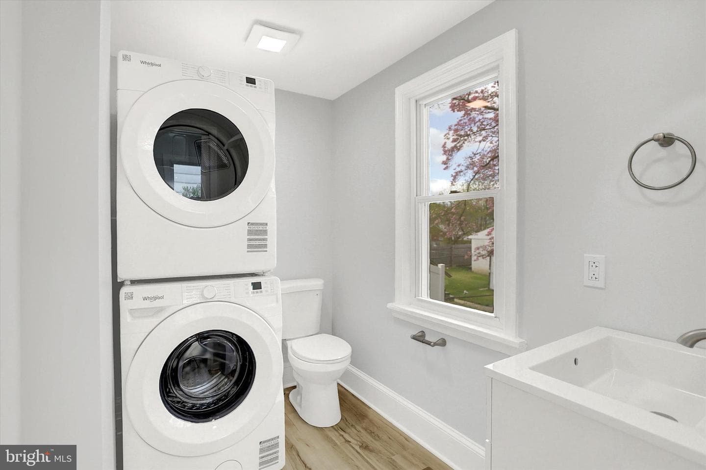 225 S 17th Street photo 11
