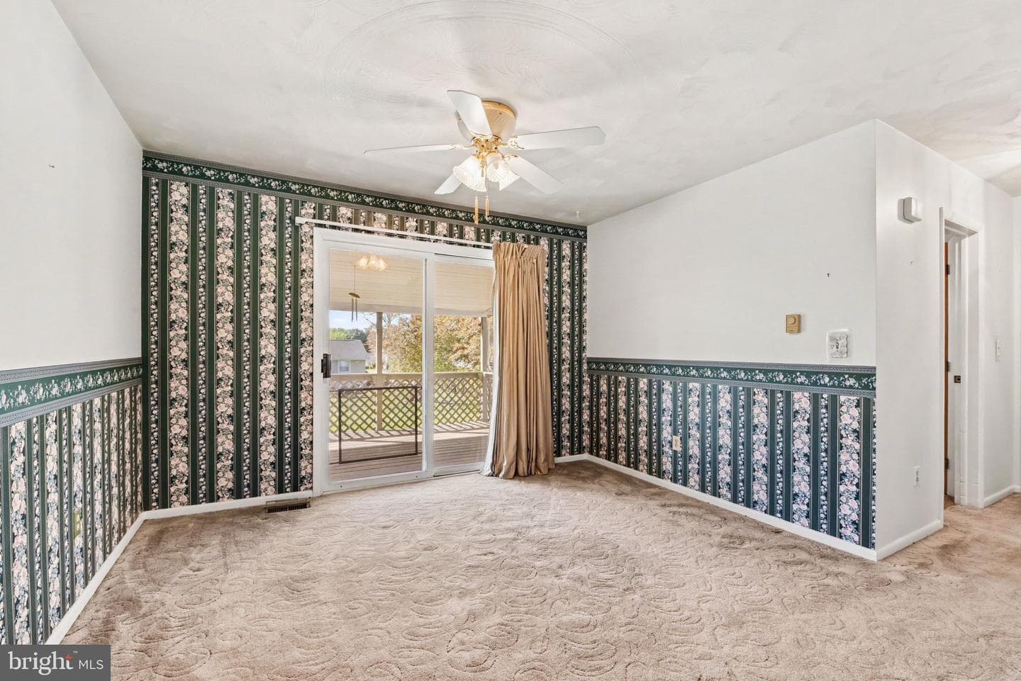 7 Hope Drive photo 9