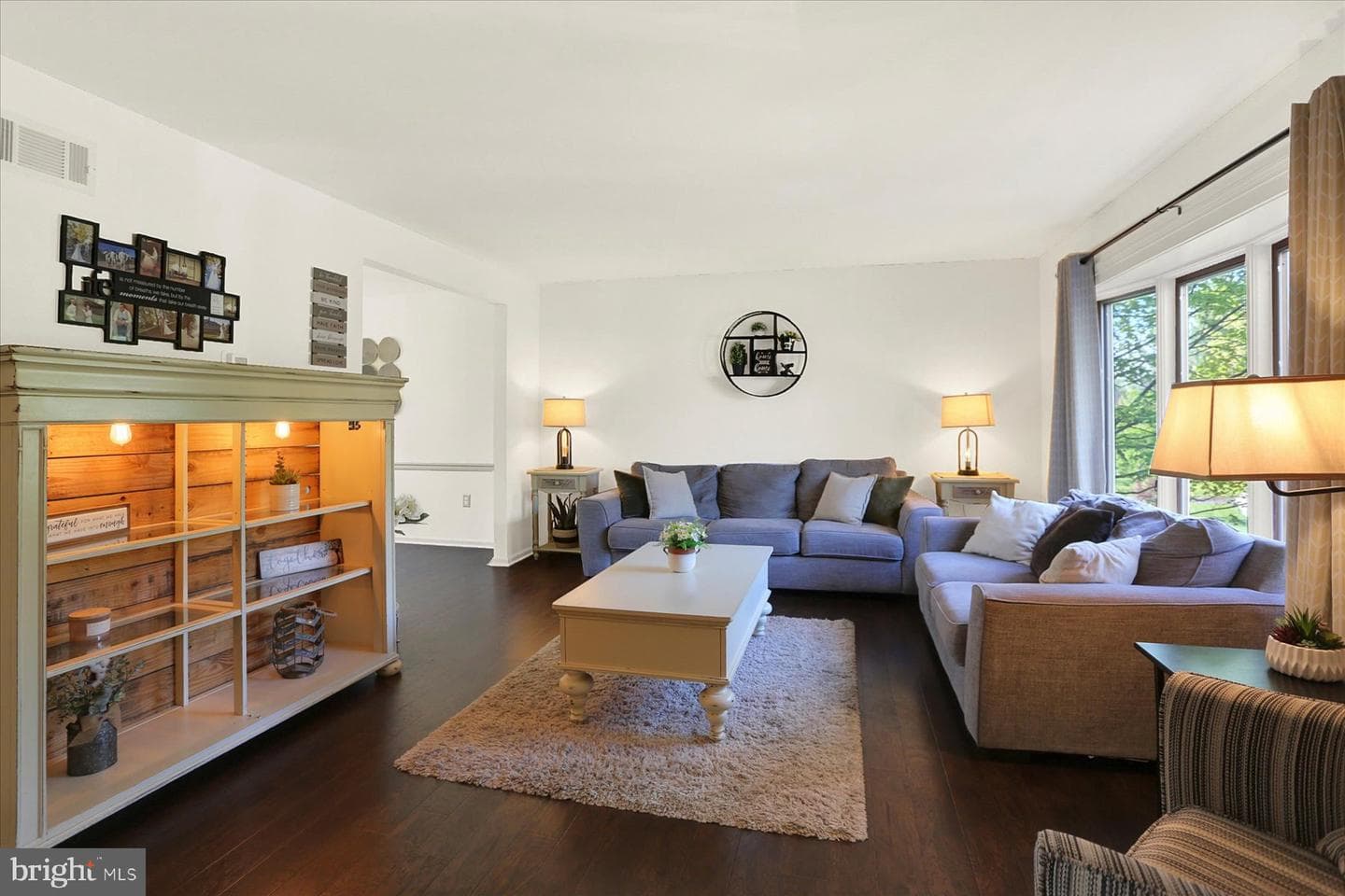 803 Dunbar Road photo 4