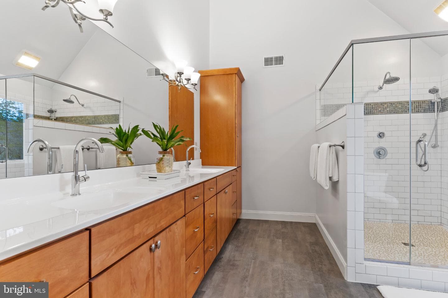502 Creek Road photo 16
