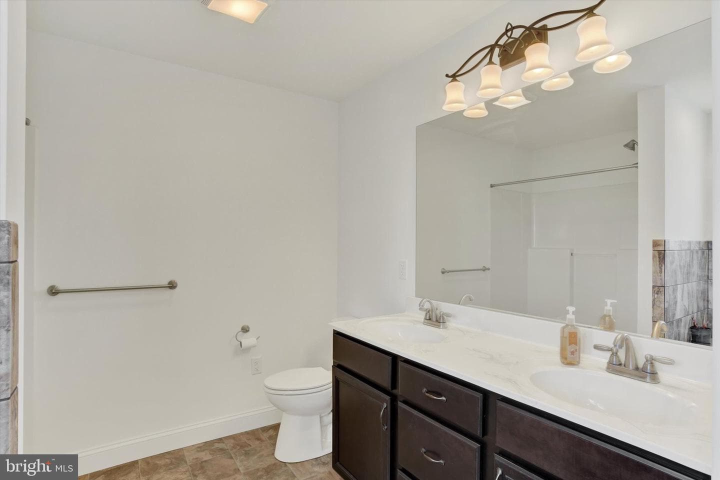 43 Danbury Drive photo 30