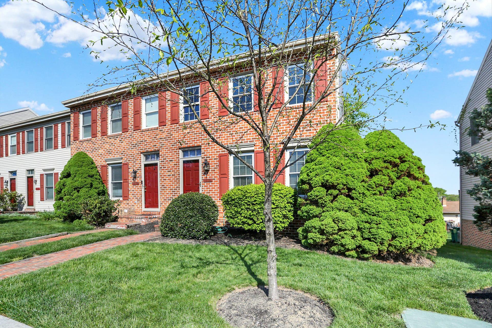 1516 Tussey Court photo 4