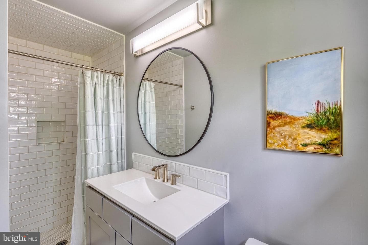 52 Center Drive photo 15