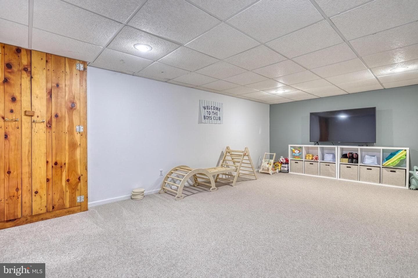 52 Center Drive photo 24