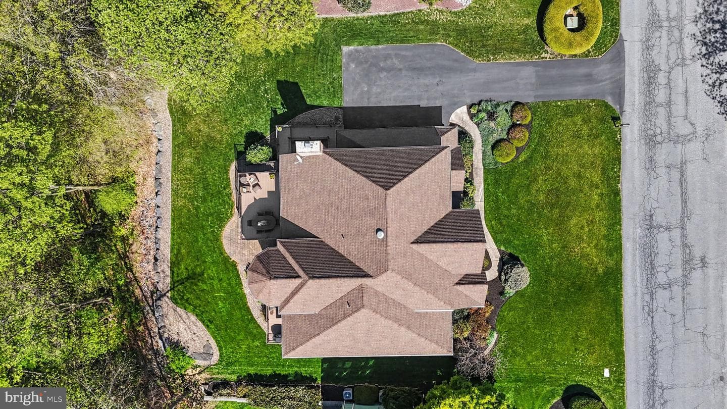 39 Sunfire Avenue photo 49