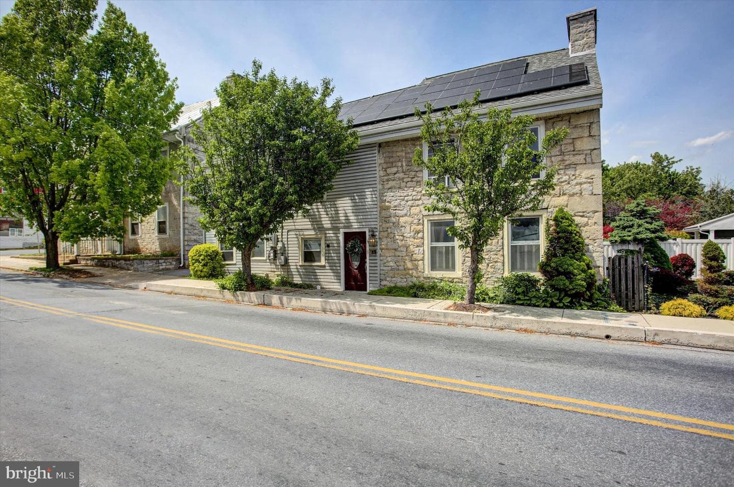 55 E Main Street photo 3