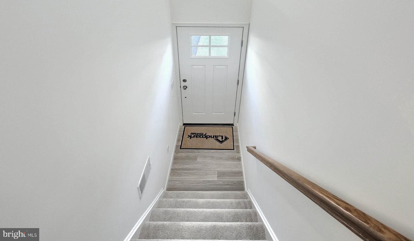 67 Glenn View photo 5