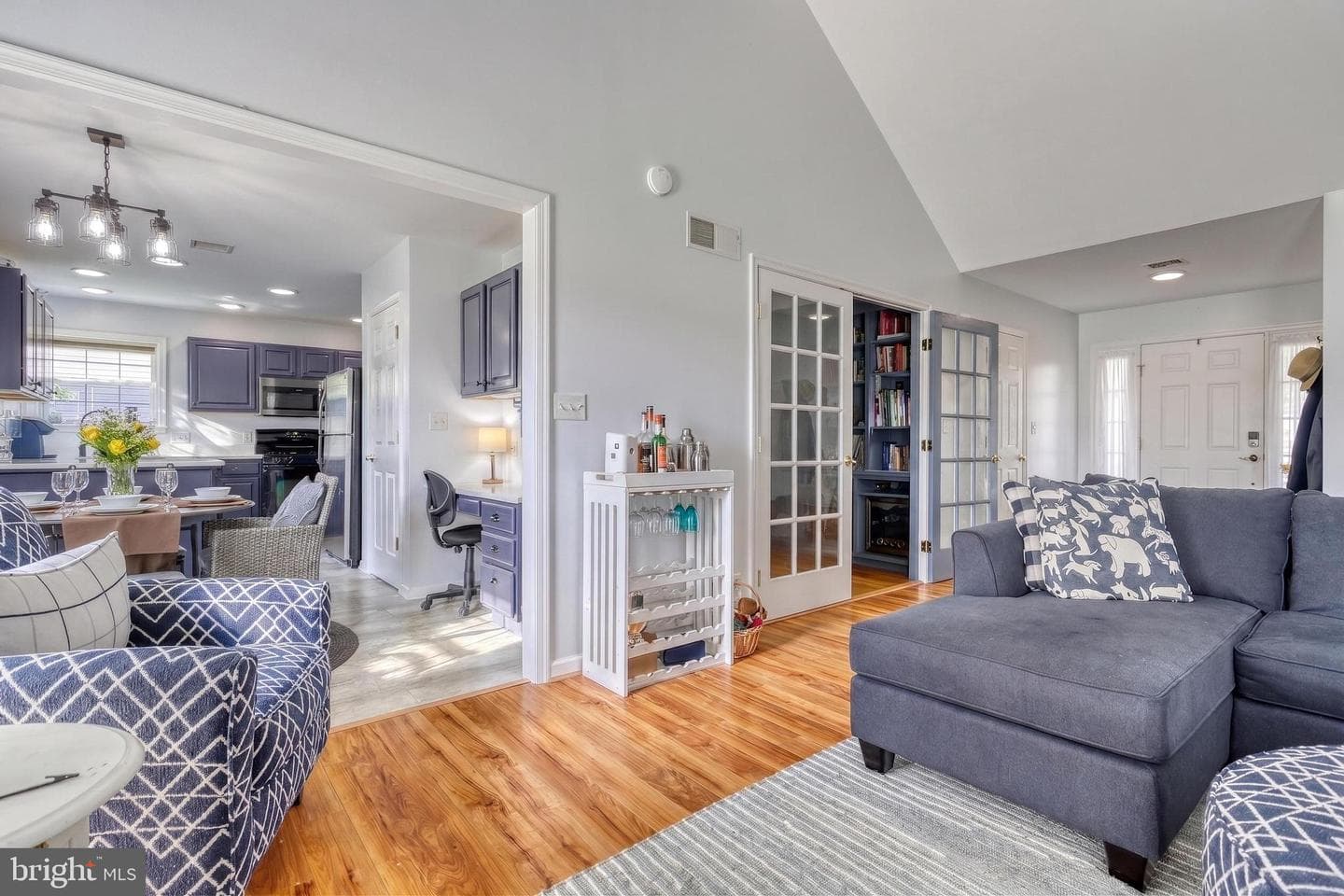 303 Touchstone Drive photo 14